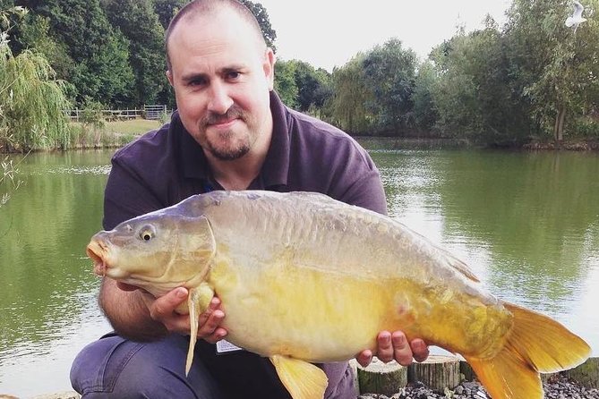 Go Fishing in London - Location and Accessibility