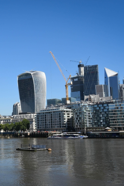 Go On-Board HMS Belfast & See 30+ London Top Sights - Key Sights on the Tour