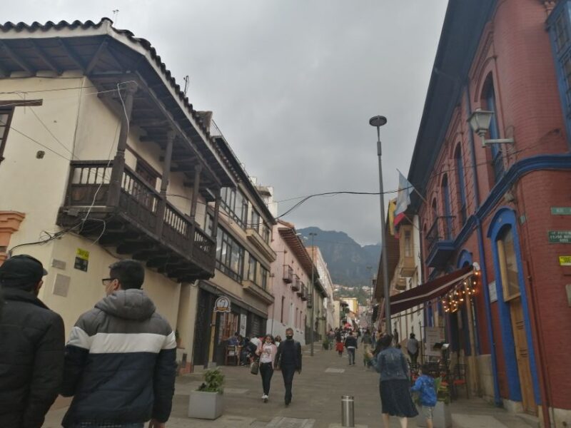 Go up to the Iconic Viewpoint of Bogotá at Night - Key Points