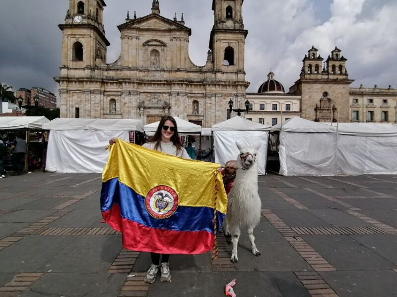 Go up to the Iconic Viewpoint of Bogotá at Night - Tour Duration and Guide Options