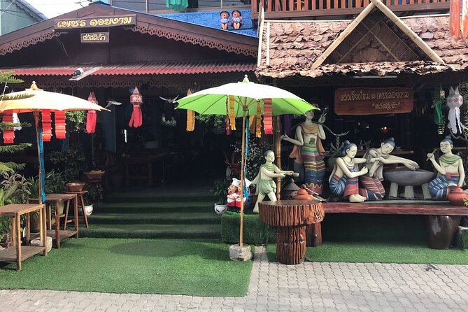 Go Where the Locals Go, Eat What the Locals Eat! Food Tour With Local Foodies - Excellent Tour Reviews and Rating