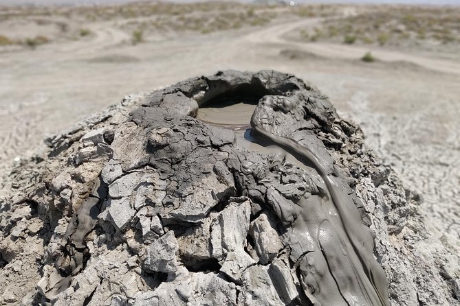 Gobustan and Mud Volcanoe GROUP TOUR - Meeting and End Points