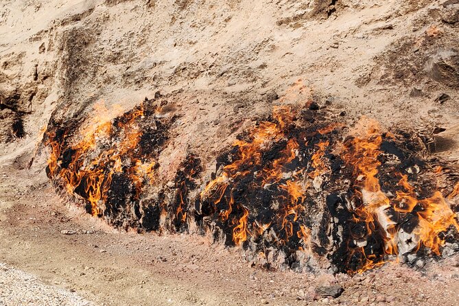 Gobustan, Mud Volcanoes, Fire Temple, Fire Mountain PRIVATE TOUR - Mud Volcanoes - Natural Wonder