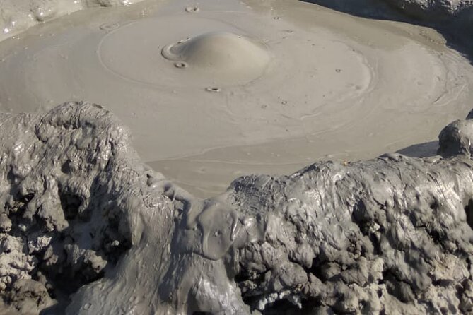 Gobustan Rock Art and Mud Volcanoes PRIVATE TOUR - Exploring Gobustan Rock Art