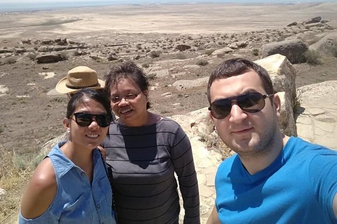 Gobustan,Mud Volcanoes & Absheron Peninsula Full Day Tour - Absheron Peninsula Highlights