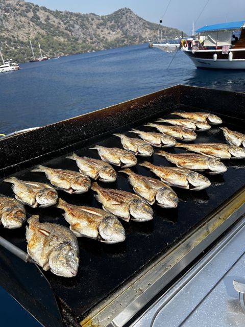 Gocek: Yacht Trip and 12 Island Full-Day Tour With Lunch - Reservation and Cancellation Policy