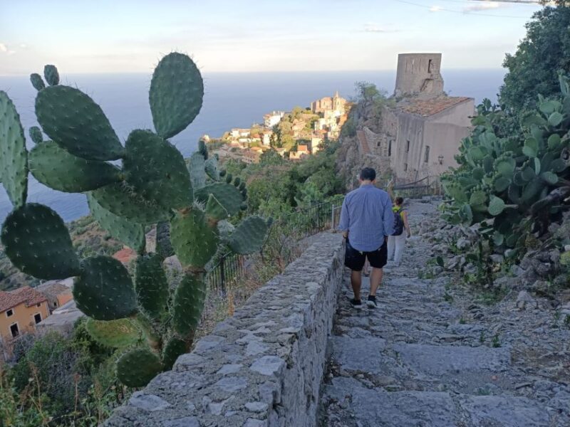 Godfather Locations Tour From Taormina - Savoca/Forza DAGRÒ - Maps, Brochures, and Self-Guided Exploration