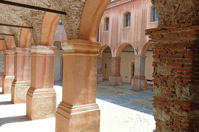 Godfather Tour Cinematic Journey Through Al Pacinos Sets - Exploring Iconic Filming Locations