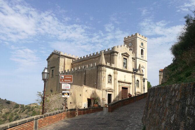 Godfather Tour From Messina Cruise Terminal to Savoca and Forza DAGRÒ - Quick Points
