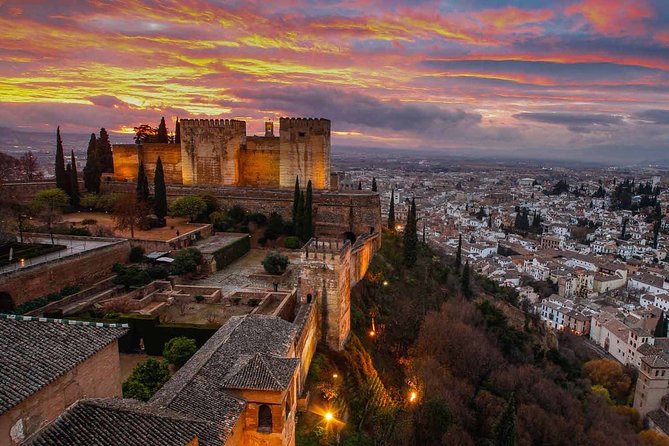 Going to Alhambra? 3 Hrs Private Tour! Skip the Long Lines to Visit the Alhambra - Booking and Cancellation Policy