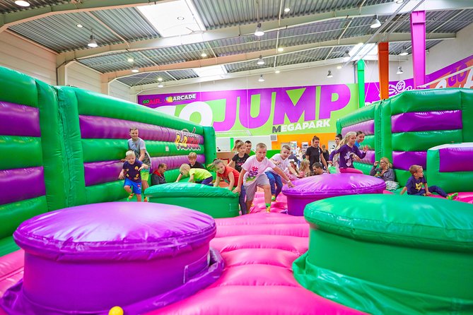 GOJUMP MEGAPARK Kraków-Sikorki 1h Ticket: GOAIR Inflatable Park - Accessibility Options