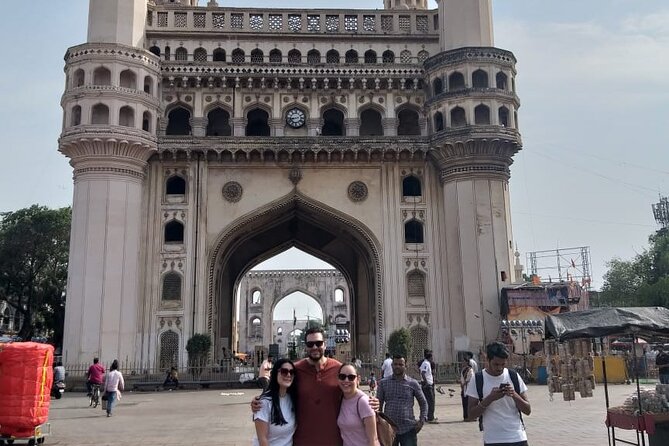 Golconda Fort & Hyderabad City Tour - Discovering Hyderabad City