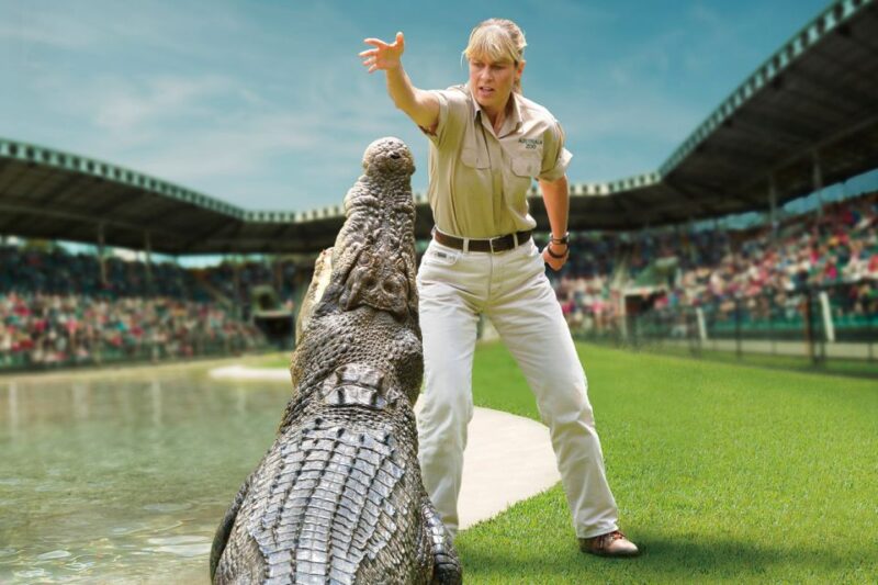 Gold Coast: Australia Zoo Ticket and Roundtrip Transfer - Scenic Highlights