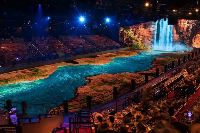 Gold Coast: Australian Outback Spectacular Dinner & Show - Exploring the Gold Coast Attraction