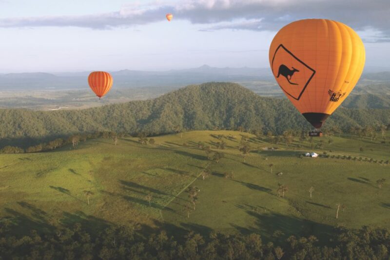 Gold Coast: Hot Air Balloon Flight and Vineyard Breakfast - Whats Included in the Package