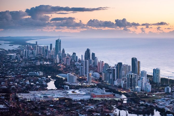 Gold Coast Hot Air Balloon With 5 Star Champagne Buffet Breakfast - Logistics and Accessibility