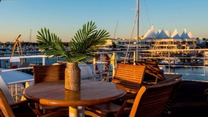 Gold Coast: Luxury Sunset Boat Cruise - Customer Reviews