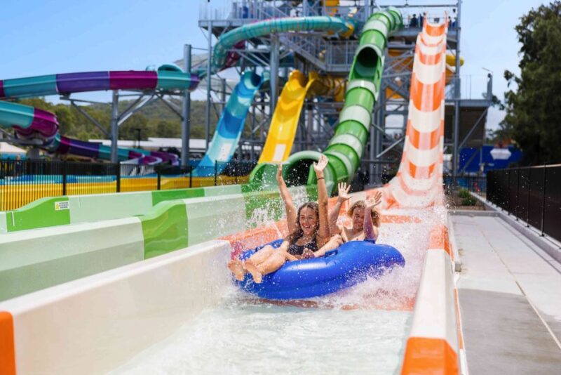 Gold Coast: Movie World, Sea World, WetnWild 14-Day Pass - Unlimited Entry to Four Exciting Destinations
