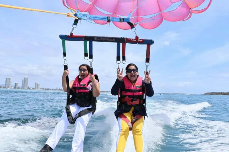 Gold Coast: Parasailing in Surfers Paradise with Free Photos - The Itinerary: What You Can Expect