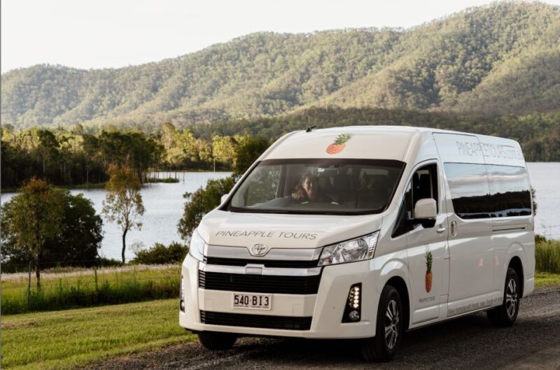 Gold Coast: Private Winery Tour in a New Luxury Vehicle - Pricing and Booking