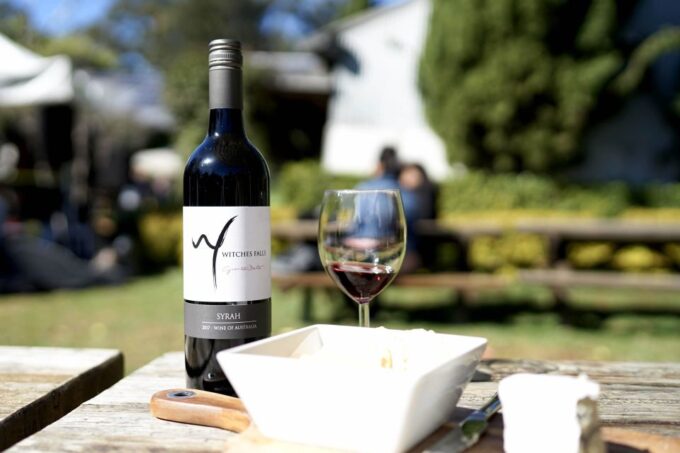 Gold Coast: Winery Tour With Tastings and 2-Course Lunch - Shopping Opportunities