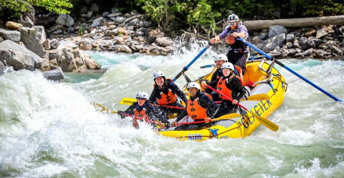 Golden, BC: Kicking Horse River Half Day Whitewater Rafting - River and Rapids