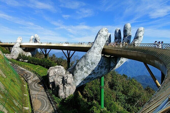 GOLDEN BRIDGE - Guided Tour in the Early Morning to Avoid Crowds - Introduction