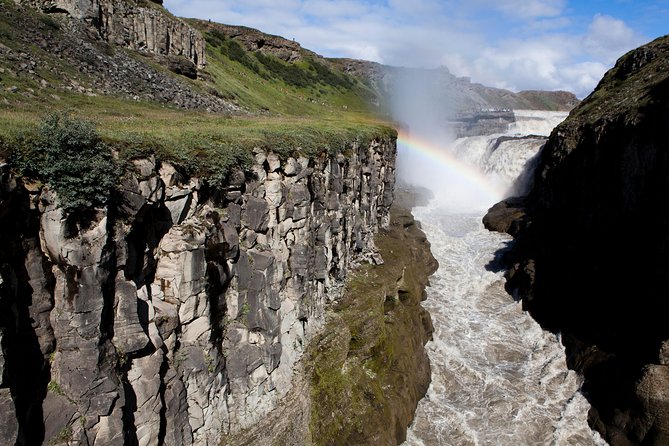 Golden Circle and Northern Lights Combo Small Group Tour - Accessibility and Restrictions