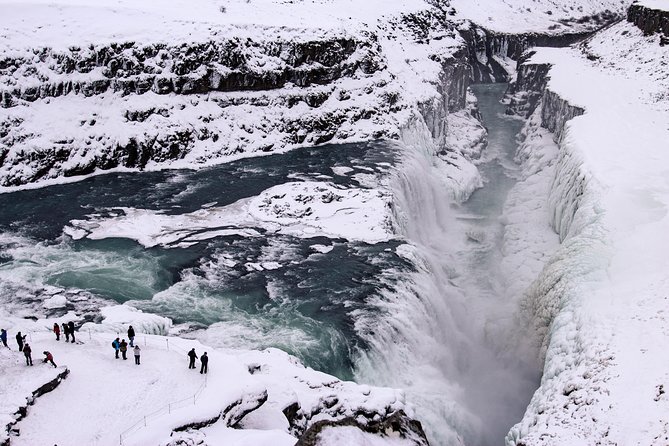 Golden Circle Day Tour in Mini Bus From Reykjavik With Fridheimar Tomato Farm - Pickup and Start Time Details