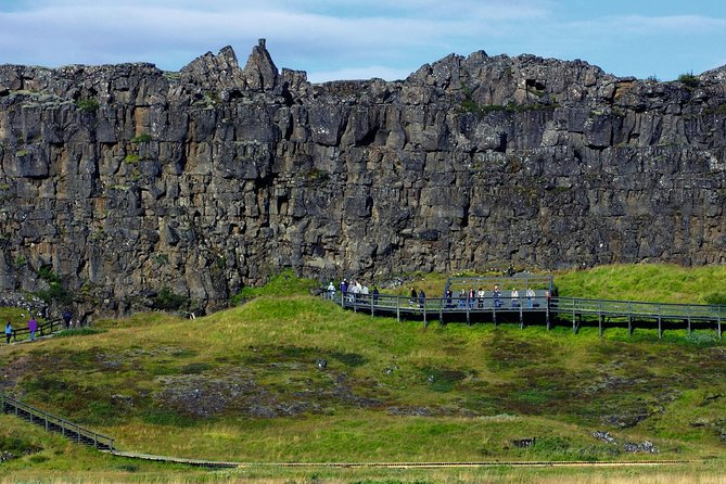 Golden Circle Day Trip With Fridheimar Greenhouse Visit From Reykjavik - Confirmation and Additional Tips
