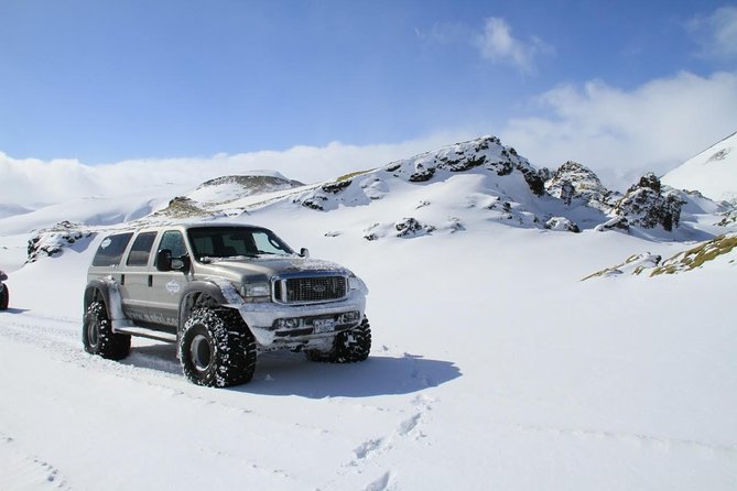 Golden Circle, Glacier & Northern Lights/Midnight Sun / Guided Private Tour - Logistics and Transportation