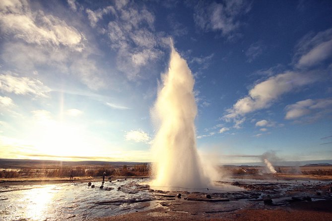 Golden Circle & Kerid Day Tour by Minibus From Reykjavik - Accessibility