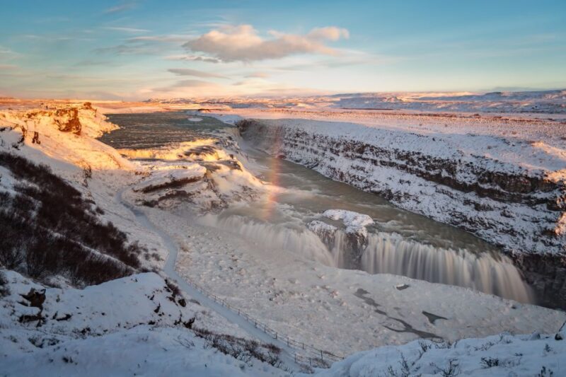 Golden Circle & Northern Lights Winter Small Group Tour - Northern Lights Experience