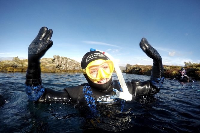 Golden Circle & Snorkeling in Silfra From Reykjavik With Free Photos - Explore Thingvellir National Park