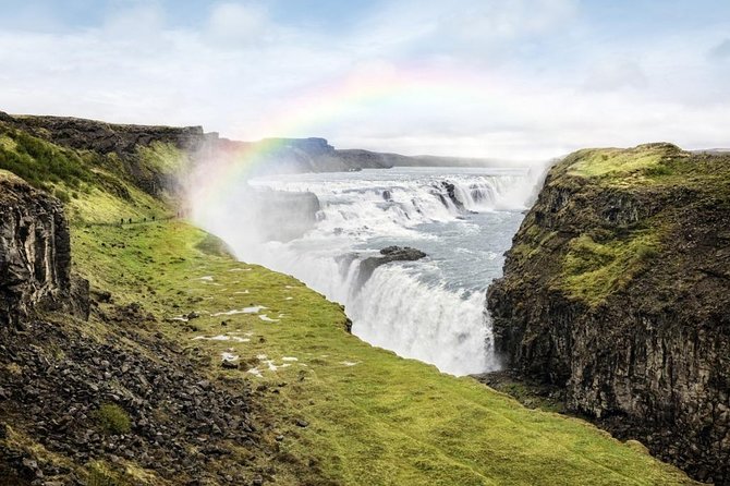 Golden Circle & South Coast Tour - Exploring Geysir Geothermal Area