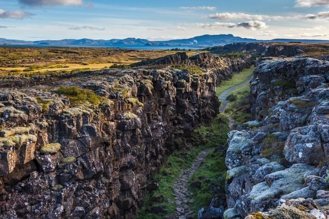 Golden Circle Tour - Private - Exploring the Gullfoss Waterfall