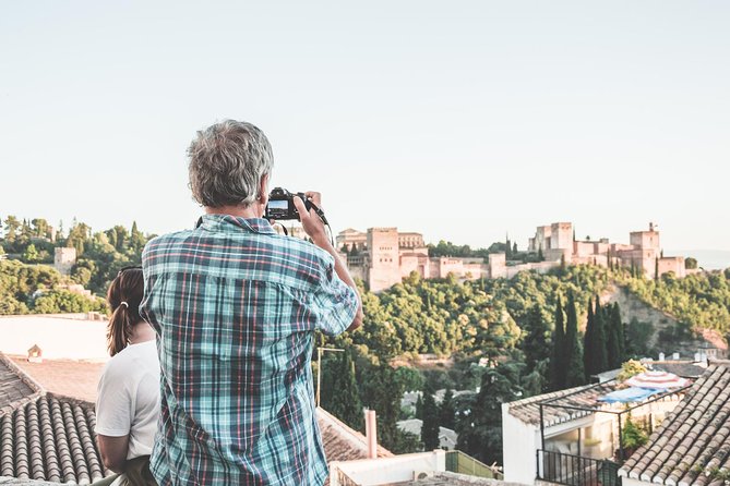 Golden Hour in Granada: Sunset Walking Tour With Play Granada - Exploring the Albayzin Neighborhood