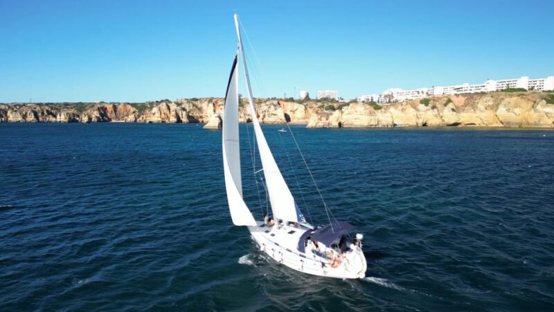 Golden Hour on Elegant Yacht: Sunset Tour in Lagos, Algarve - Activity Overview
