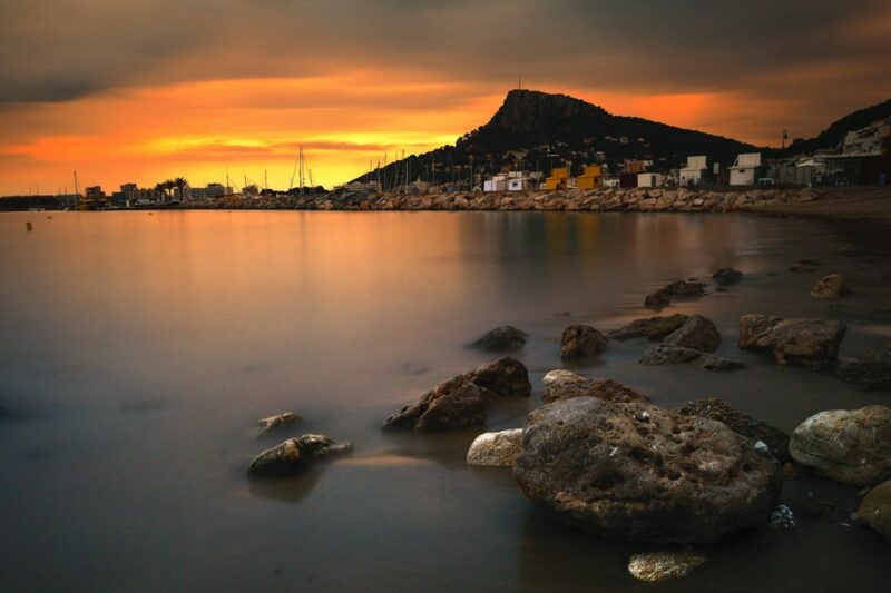 GOLDEN HOUR: SUNSET IN THE COSTA BRAVA - Tour Guide Expertise