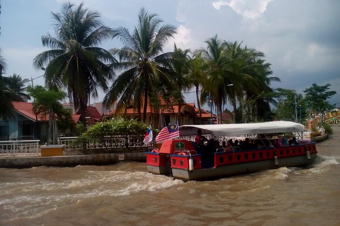 Golden Pot Puri Malacca, Museum, Trishaw Ride (Private Guided) - Trishaw Ride Through Malaccas Streets