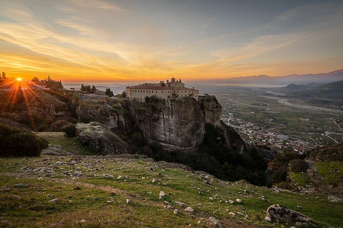 Golden Sunrise Meteora Private Photo Tour - Why Choose This Tour?
