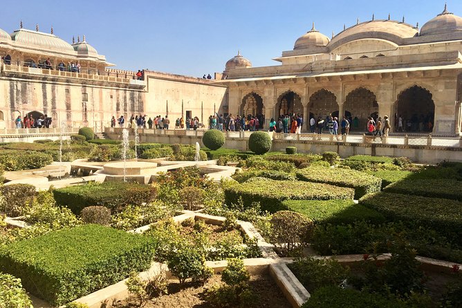 Golden Triangle - Accompanied 5-Day Budget Tour - Itinerary Day 2: Delhi Sightseeing