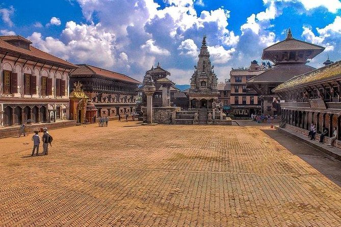 Golden Triangle (kathmandu-pokhara & Chitwan Tour) - Historical Sightseeing in Kathmandu