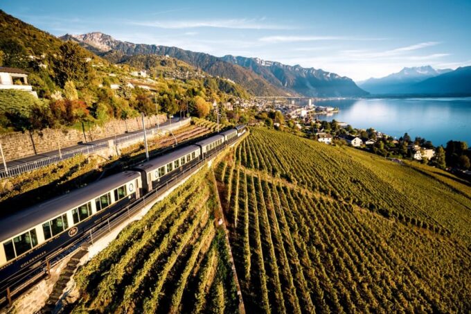 Goldenpass Belle-Epoque: a Vintage Ride Montreux-Zweisimmen - Diverse Landscapes Along the Route