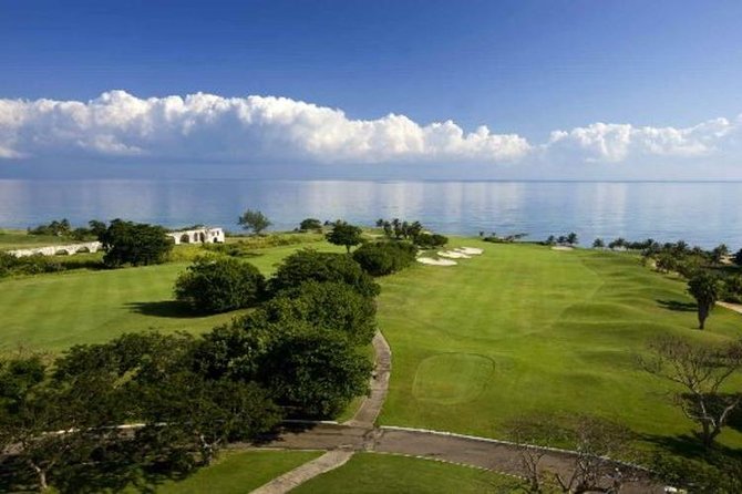 Golfing at Cinnamon Hill - About Your Stay