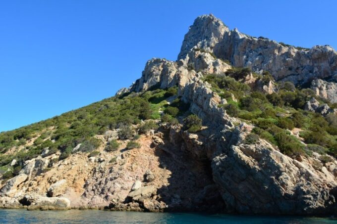 Golfo Aranci: Tavolara and Molara Snorkeling Dinghy Tour - Customer Feedback