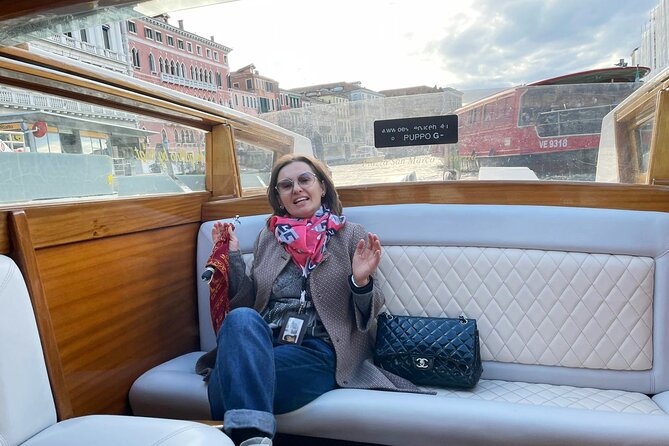 Gondola Ride or Motor Boat Tour in Venice - Preparing for the Experience