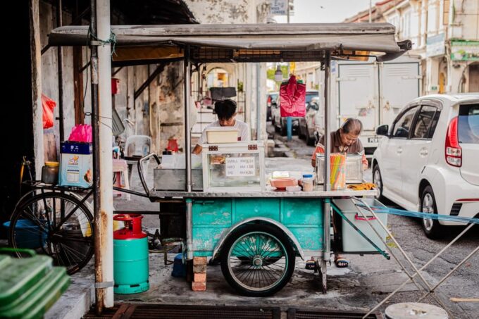 Good Morning Penang Food Tour With 15+ Tastings - Diverse Culinary Offerings