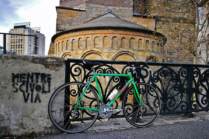 Good Morning Rider: Discovering the Town by Bike - Admiring the Cattedrale Di San Lorenzo