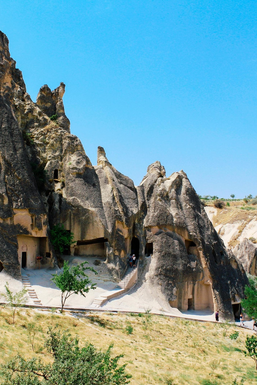 Göreme Open Air Museum Tour With Guide and Transfer - Transportation and Accessibility